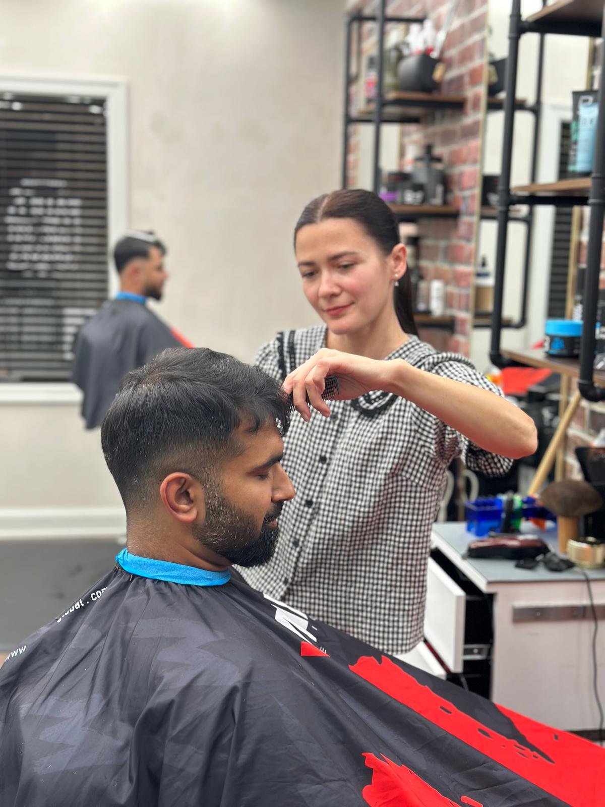 Inna, barber at TonyCuts